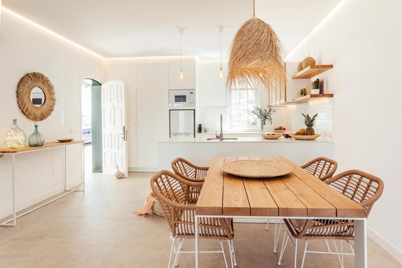 Apartamento Las Golondrinas Arenal - Adults Only Arenal d'en Castell Dış mekan fotoğraf