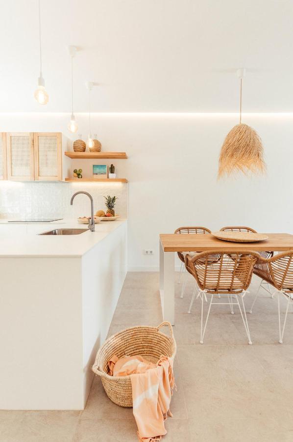 Apartamento Las Golondrinas Arenal - Adults Only Arenal d'en Castell Dış mekan fotoğraf