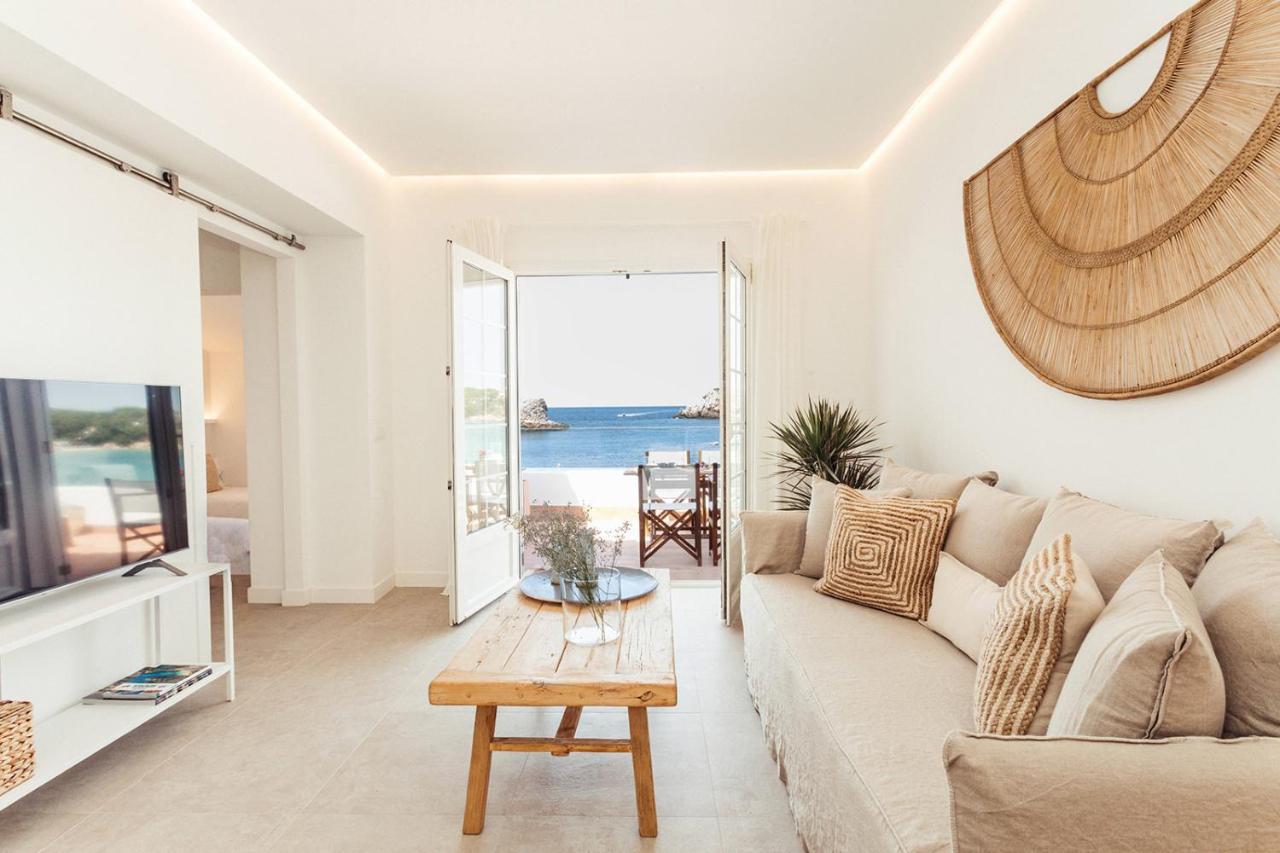Apartamento Las Golondrinas Arenal - Adults Only Arenal d'en Castell Dış mekan fotoğraf